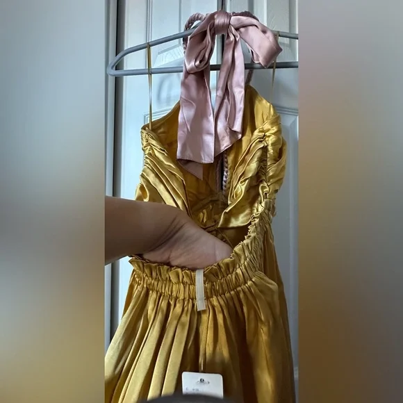 🎸ANTHROPOLOGIE🎸🔥NWT🔥Silk Colorblocked Maxi Dress in Gold— Size 4
